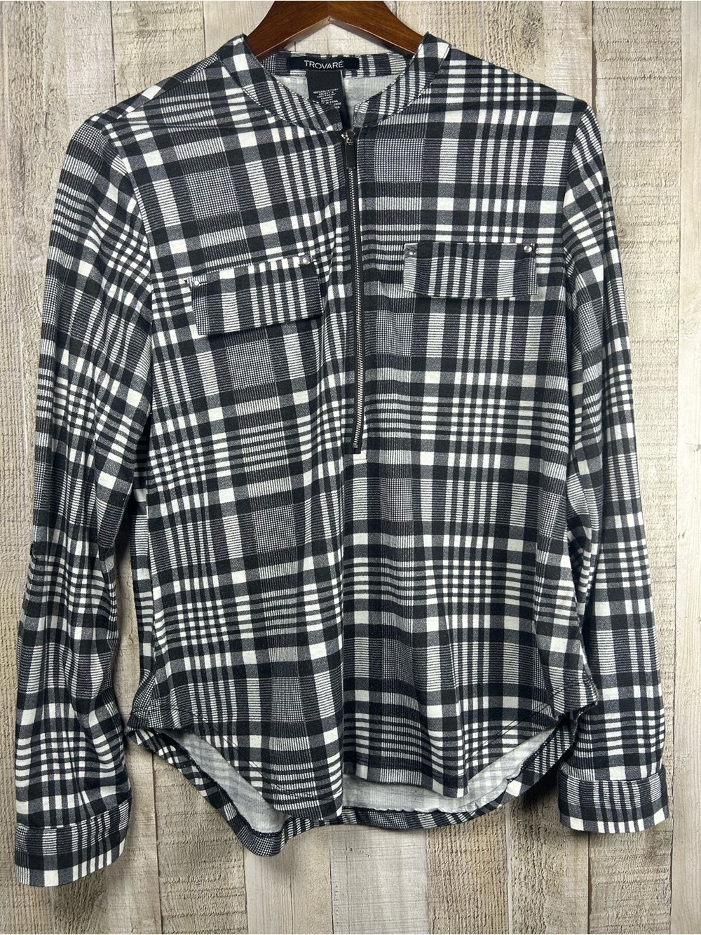 Trovaré M Black White Plaid Fitted Half Zip Roll Tab Sleeve Utility Shirt